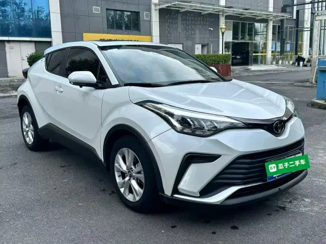 Toyota IZOA — Фото автомобиля 3