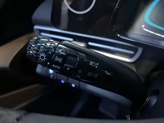 Hyundai Elantra — Фото автомобиля 7