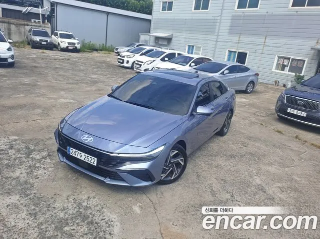 Hyundai AVANTE Новый Avante (CN7) — Фото автомобиля 4