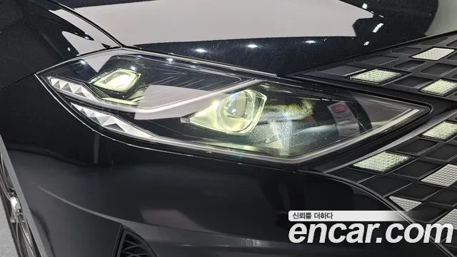 Hyundai Grandeur New — Фото автомобиля 7