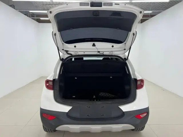 Kia KX1 — Фото автомобиля 8