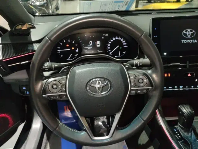 Toyota Avalon — Фото автомобиля 10
