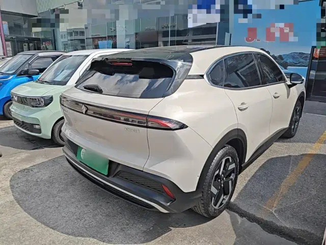 Baojun Yunhai — Фото автомобиля 6