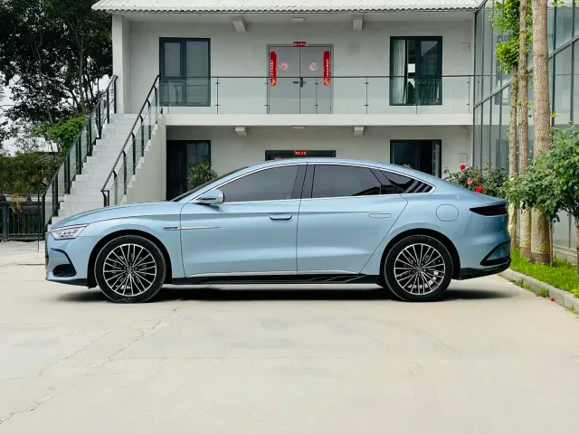 BYD Han — Фото автомобиля 18