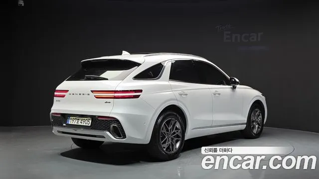 Genesis GV70 2.5T Бензин AWD — Фото автомобиля 2