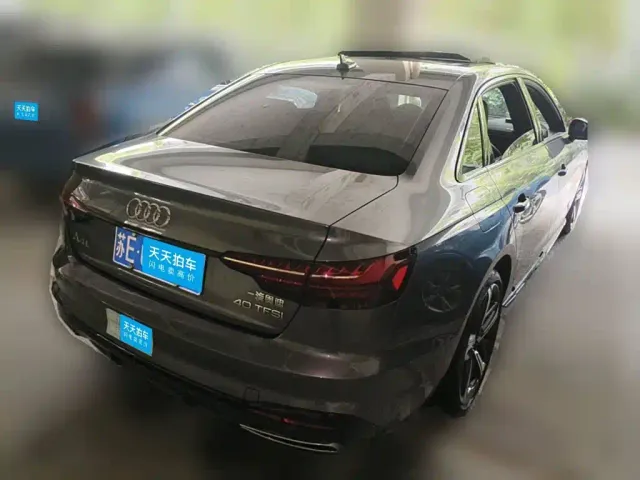 Audi A4L — Фото автомобиля 2