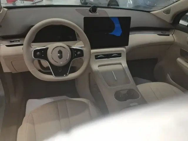 Shangjie SUV — Фото автомобиля 9