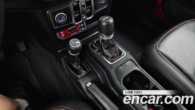 Jeep Wrangler Wrangler (JL) — Фото автомобиля 9