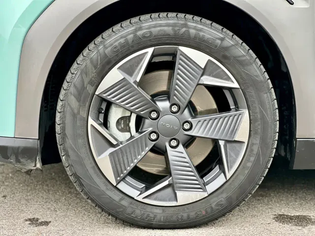 GAC Aion Y — Фото автомобиля 18