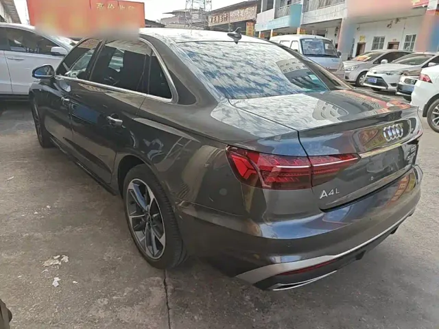 Audi A4L — Фото автомобиля 4