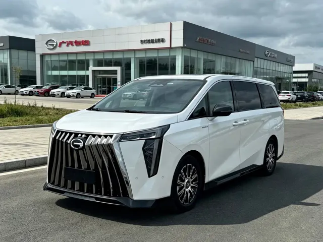 Фотография автомобиля — GAC Trumpchi E9
