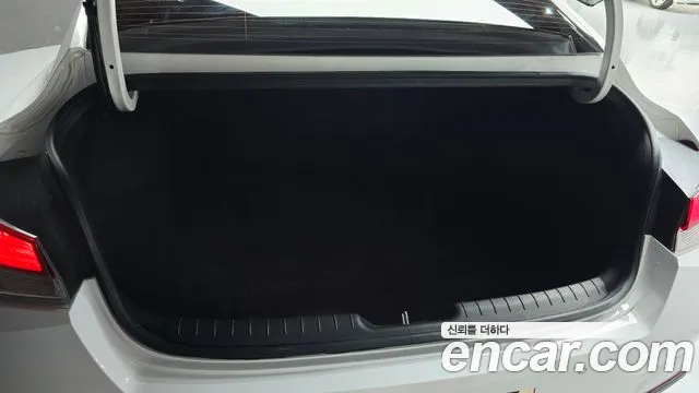 Hyundai Avante CN7 — Фото автомобиля 22