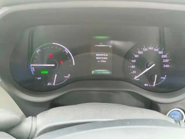 Toyota Sienna — Фото автомобиля 4