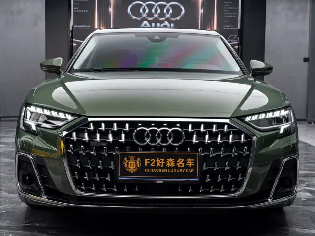 Audi A8 — Фото автомобиля 6