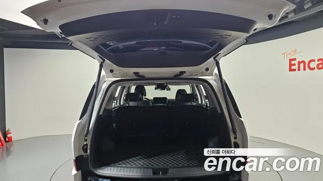 Hyundai Santa Fe MX5 — Фото автомобиля 20