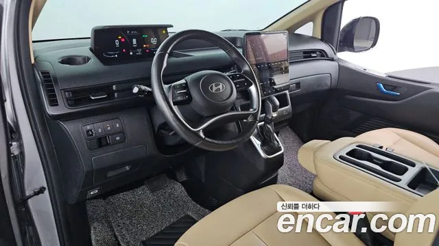 Hyundai Staria — Фото автомобиля 10