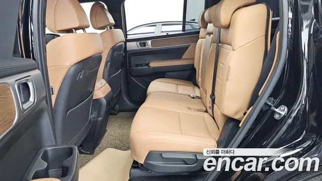 Hyundai Santafe Santa Fe (MX5) Бензин 2.5T 2WD — Фото автомобиля 24
