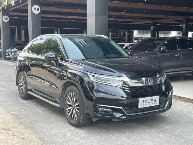Honda Avancier — Фото автомобиля 3