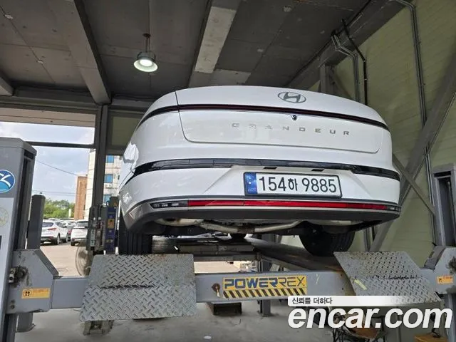 Hyundai Grandeur GN7 — Фото автомобиля 2