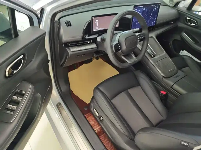 GAC Aion S MAX — Фото автомобиля 15