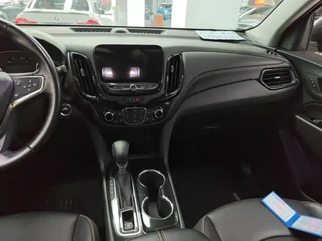 Chevrolet Equinox — Фото автомобиля 12
