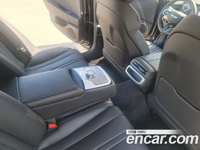 Genesis G80 Бензин 2.5 турбо 2WD — Фото автомобиля 10