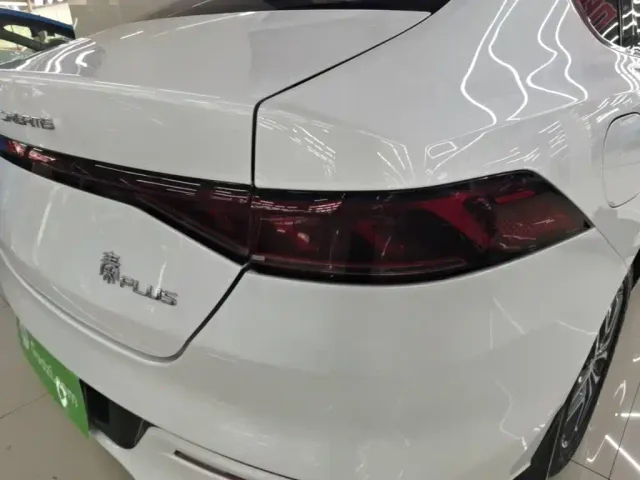 BYD Qin PLUS — Фото автомобиля 7