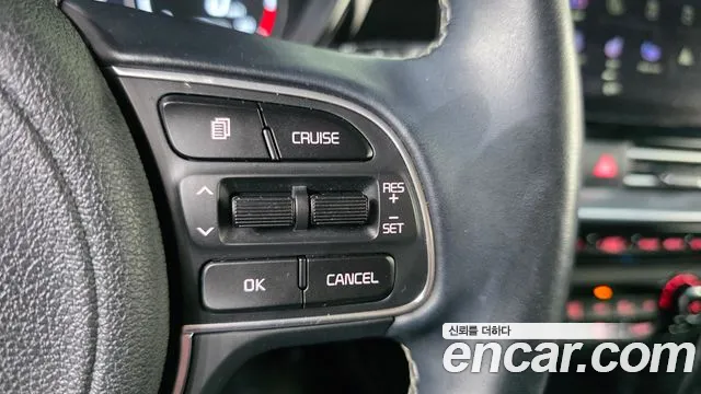 Kia Niro — Фото автомобиля 18