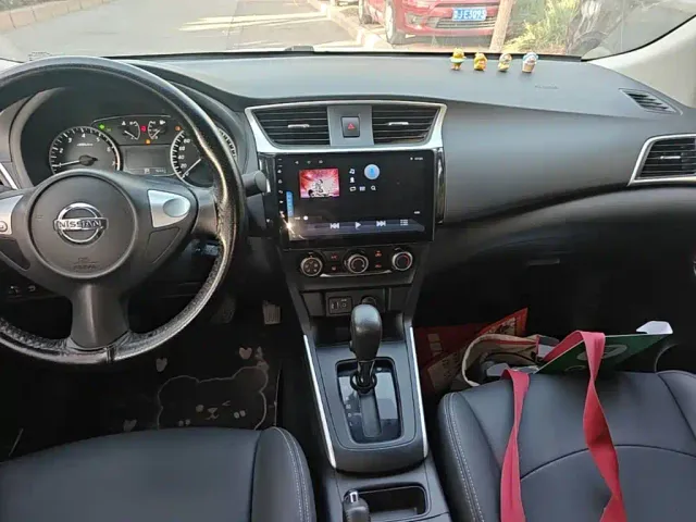 Nissan Sylphy — Фото автомобиля 12
