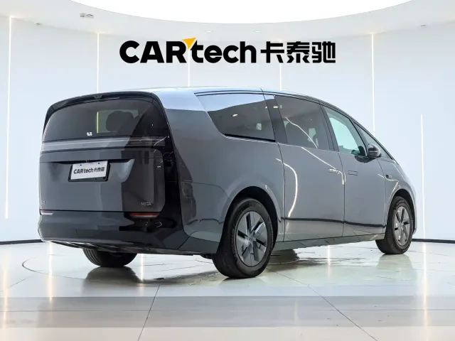 Li Auto MEGA — Фото автомобиля 4