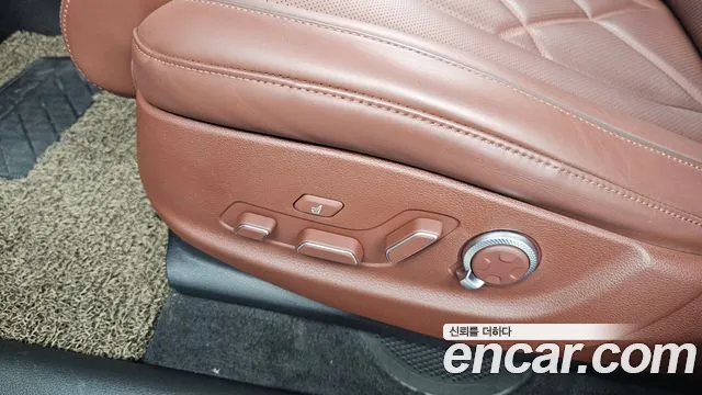 Genesis GV80 2.5T Бензин AWD — Фото автомобиля 25