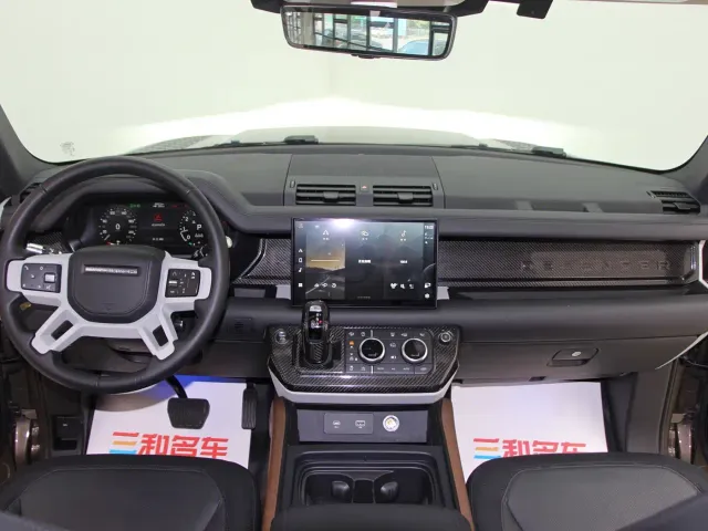 Land Rover Land Rover Defender 2022 110 P400 X-DYNAMIC HSE — Фото автомобиля 9
