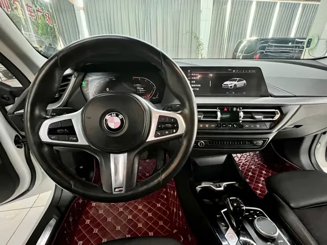 BMW 2 Series — Фото автомобиля 10
