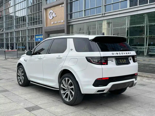 Land Rover Discovery Sport — Фото автомобиля 10