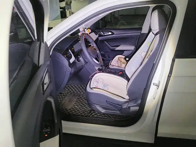Volkswagen Tharu — Фото автомобиля 8