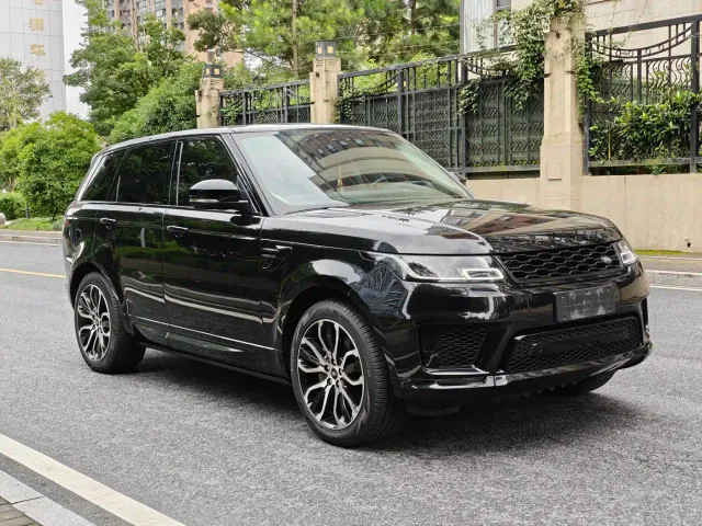 Land Rover Range Rover Sport — Фото автомобиля 8