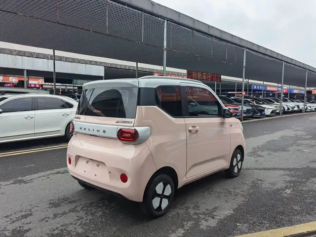Wuling Hongguang Mini EV — Фото автомобиля 15