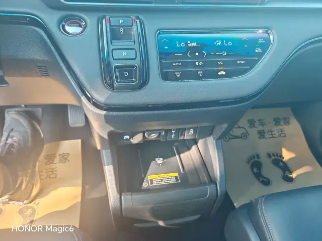Honda Odyssey — Фото автомобиля 13
