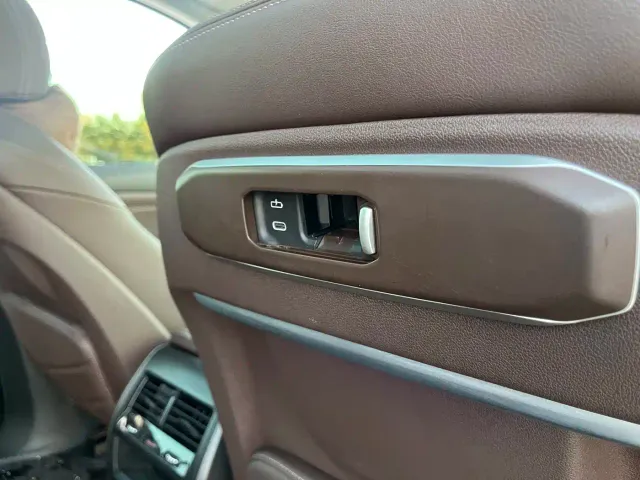 BMW X5 — Фото автомобиля 14
