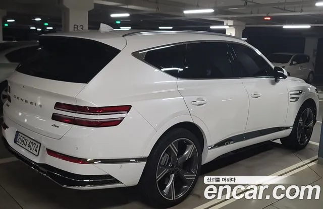 Genesis GV80 — Фото автомобиля 2