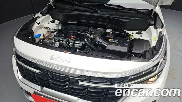 Kia Seltos — Фото автомобиля 6
