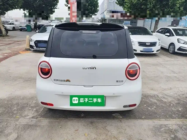 Changan Lumin — Фото автомобиля 5