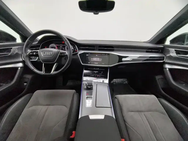 Audi A6L — Фото автомобиля 5