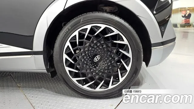 Hyundai Ioniq5 Ioniq5 Long Range AWD — Фото автомобиля 17