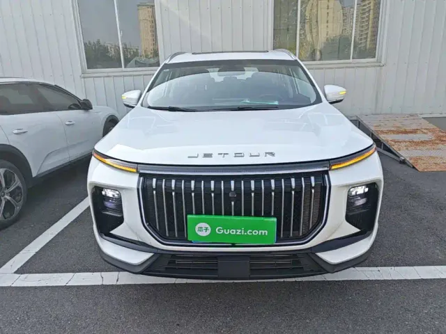 Jetour X90 Pro — Фото автомобиля 2