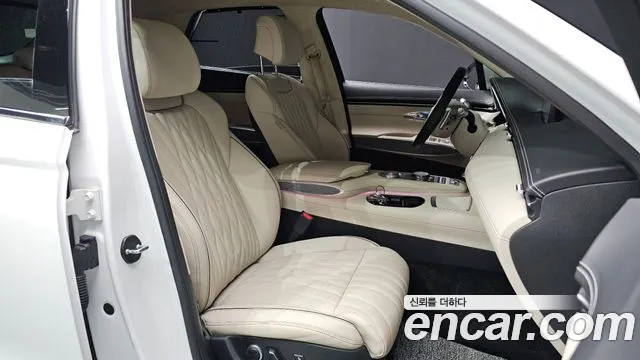 Genesis GV70 2.5T Бензин AWD — Фото автомобиля 25