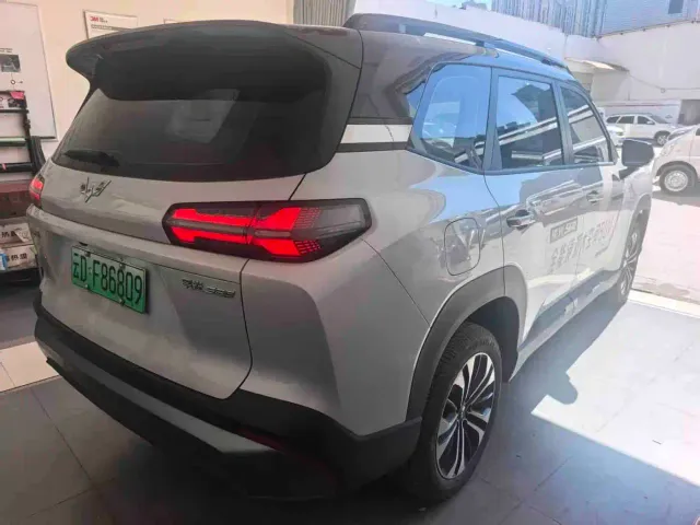 Wuling Starlight 560 — Фото автомобиля 5
