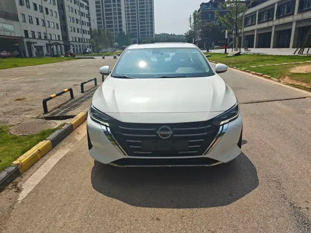 Nissan Sylphy — Фото автомобиля 2