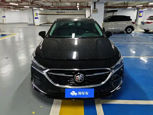 Buick LaCrosse — Фото автомобиля 2