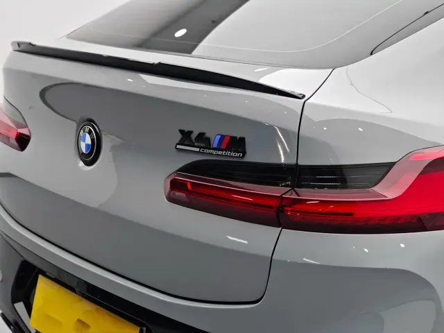 BMW X4 M — Фото автомобиля 9